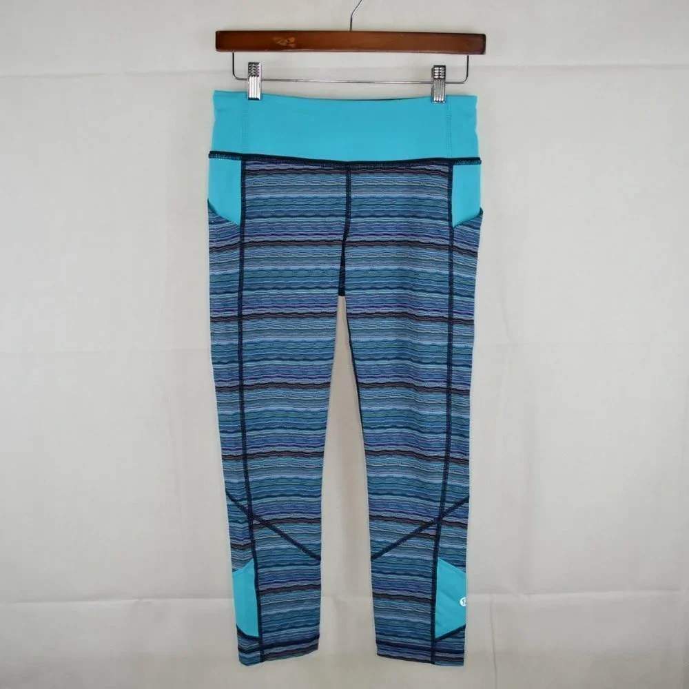 lululemon Pace Rival Crops Size 6 in Space Dye Twist Naval Blue Peacock Blue